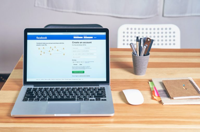 Plugins for Facebook Retargeting