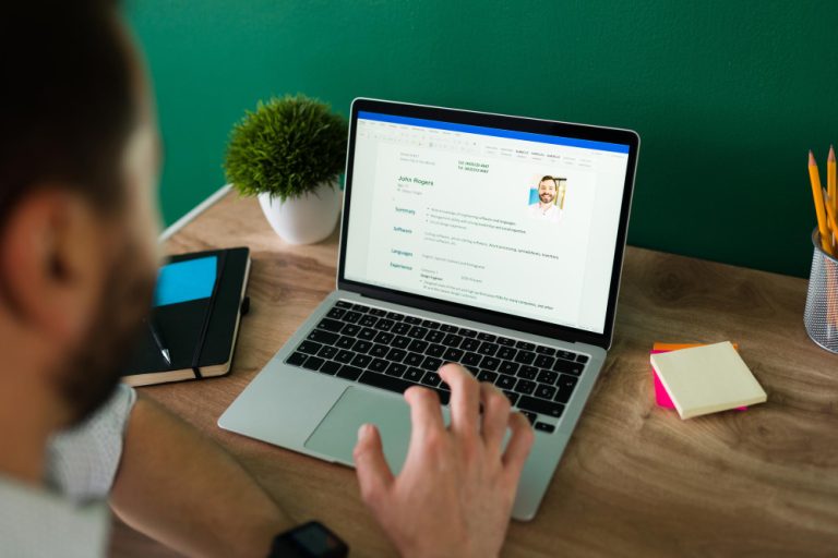 Plugins for LinkedIn Job Postings